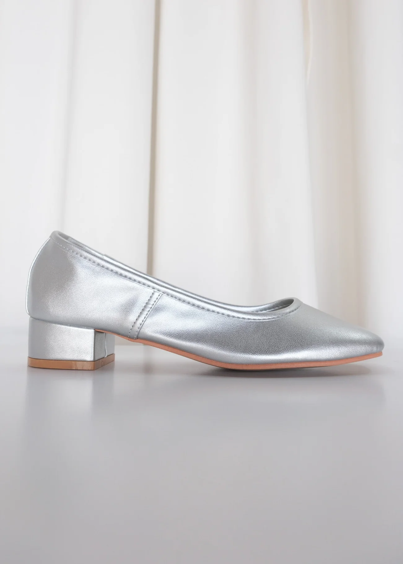 Block Heel Flat - Image 5